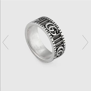 Gucci “Ring with Double G” in Silver